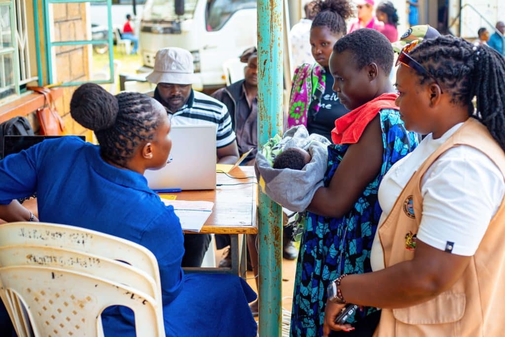 Women receiving reproductive health care through a Fòs Feminista partner organization